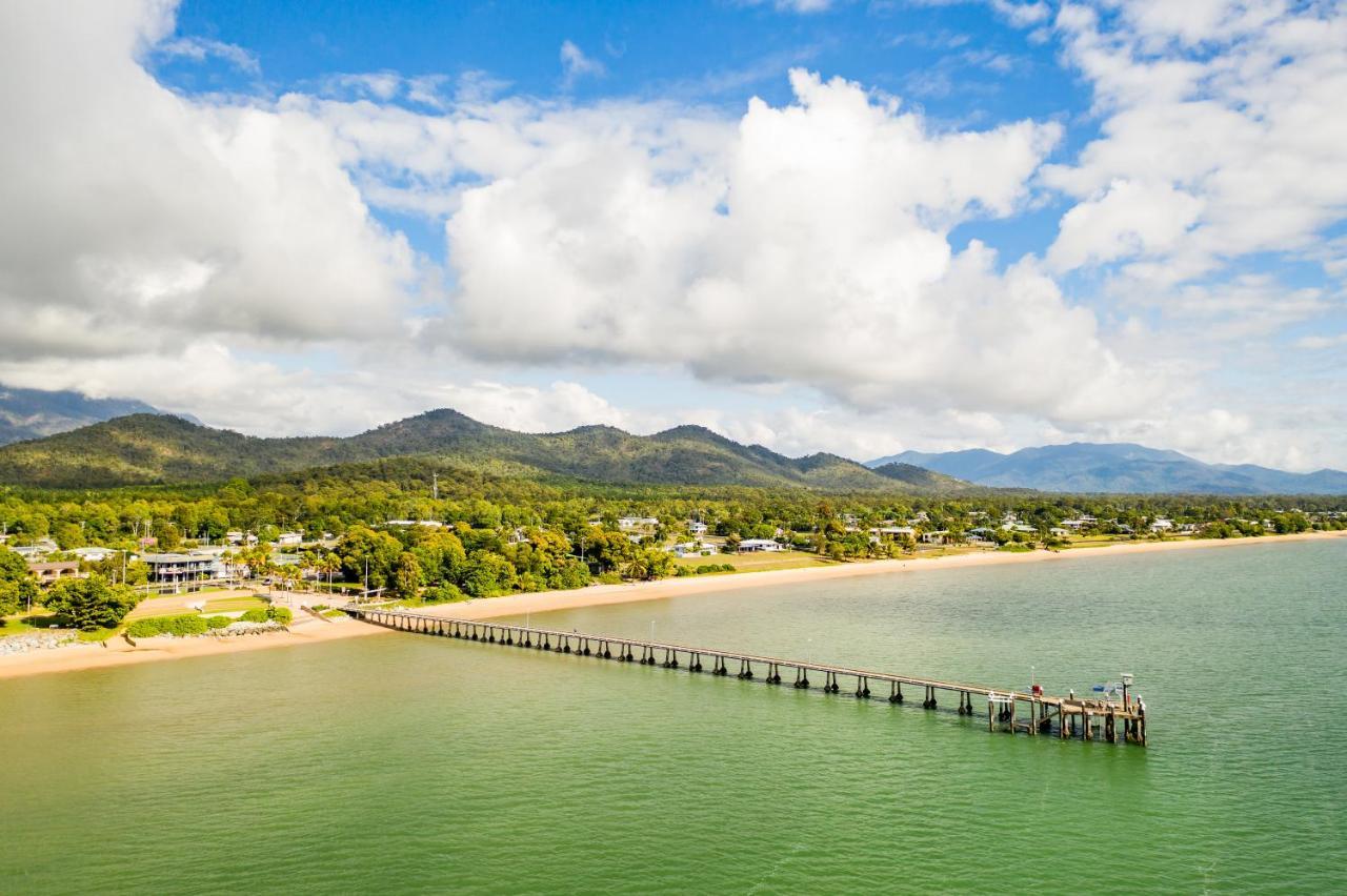 Cardwell Beachfront Motel Bagian luar foto
